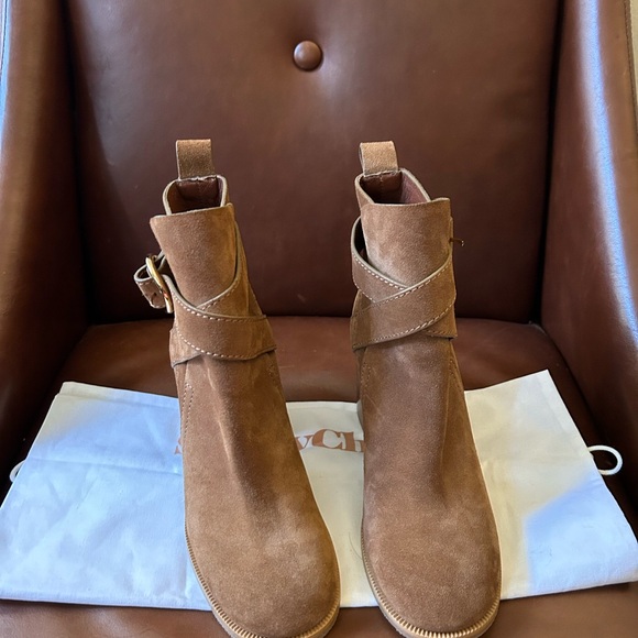 NWOB See by chloe Lyna suede Boots - Picture 7 of 13